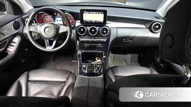 Mercedes-Benz C-Class W205 id 3718638 из Кореи 17