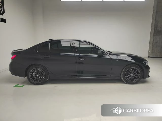 BMW 3 series id 4210425 из Китая 14