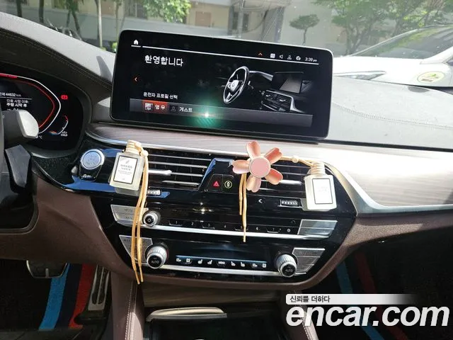 BMW 5 Series (G30) id 2825541 из Кореи 7