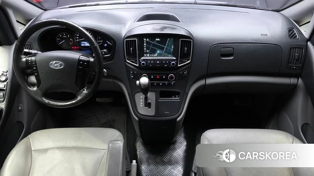 Hyundai The New Grand Starex id 4543463 из Кореи 17