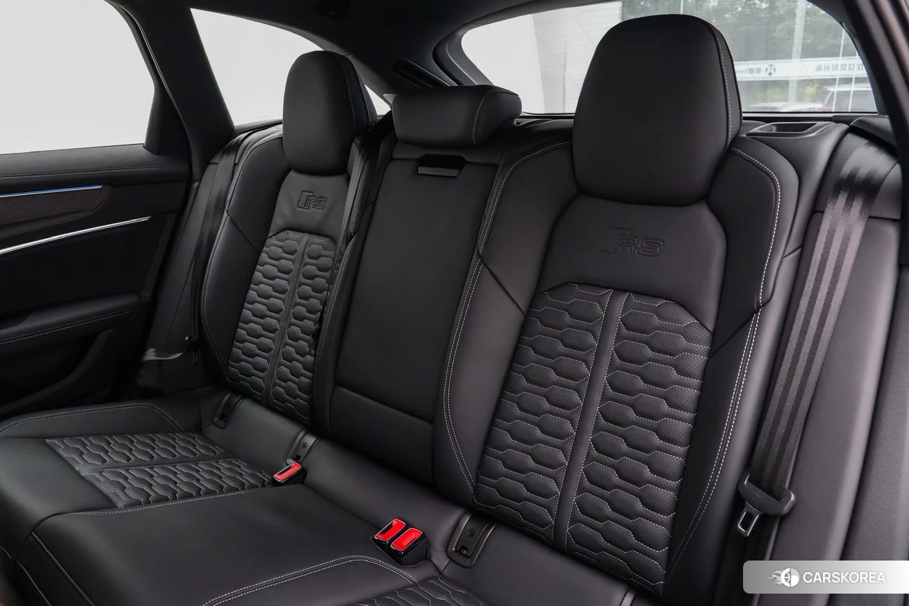 Audi RS 6 id 4407453 из Китая 18