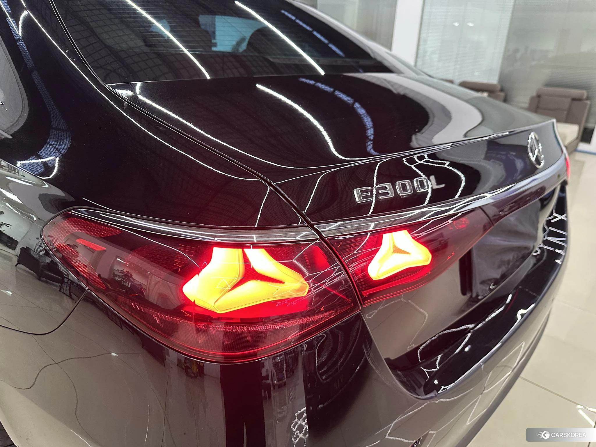 Mercedes-Benz E-class id 4467599 из Китая 21