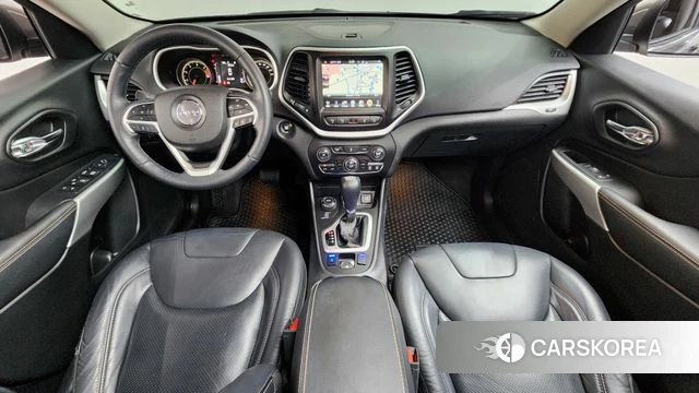Jeep Cherokee (KL) id 4520974 из Кореи 32