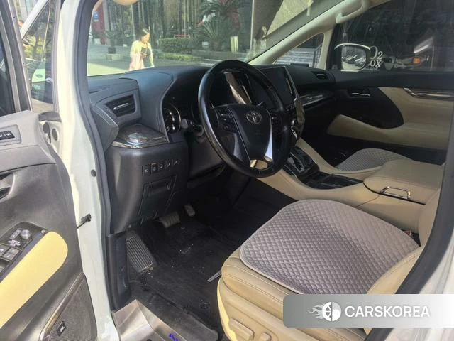 Toyota Elfa id 4263006 из Китая 7