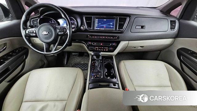 Kia All New Carnival id 4647896 из Кореи 17
