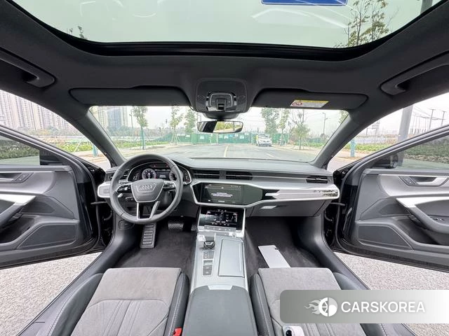 Audi A6L id 4276796 из Китая 7