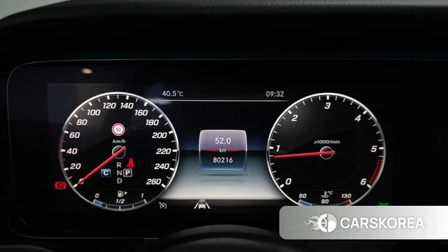 Mercedes-Benz E-Class W213 id 4581351 из Кореи 31