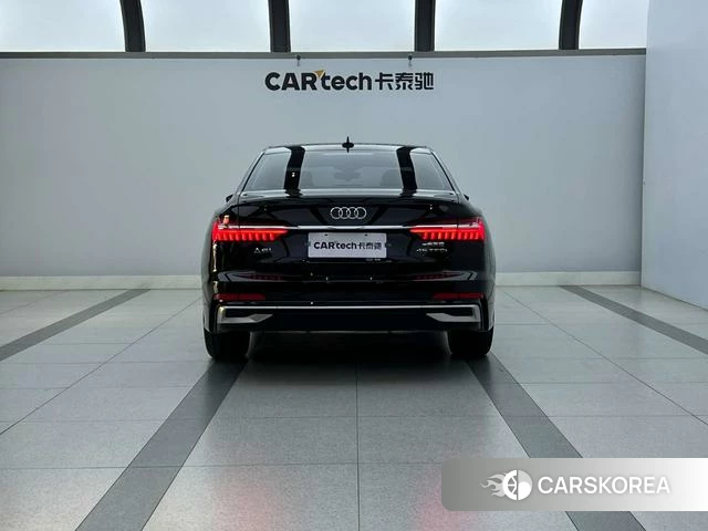 Audi A6L id 4335778 из Китая 31