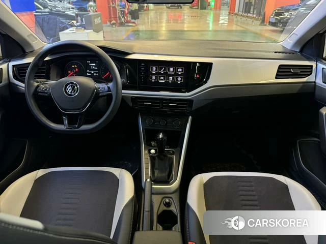 Volkswagen Polo id 4253830 из Китая 10