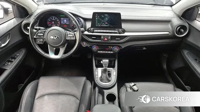 Kia Come New K3 id 3350664 из Кореи 17