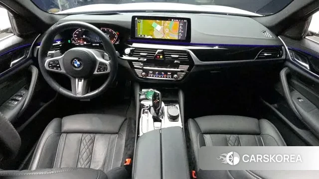 BMW 5 Series (G30) id 2959266 из Кореи 17