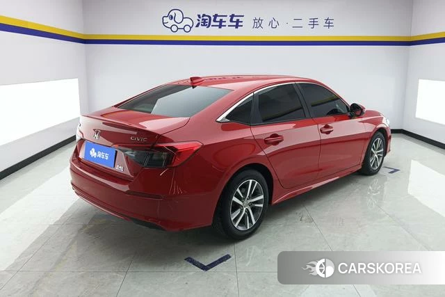 Honda Civic id 4333431 из Китая 14