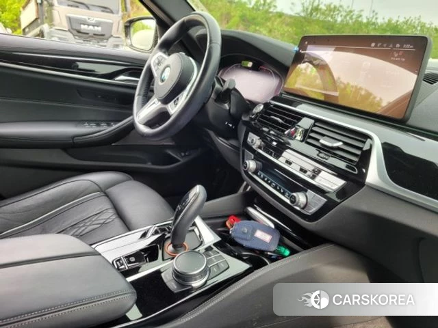 BMW 5 Series (G30) id 4303125 из Кореи 16
