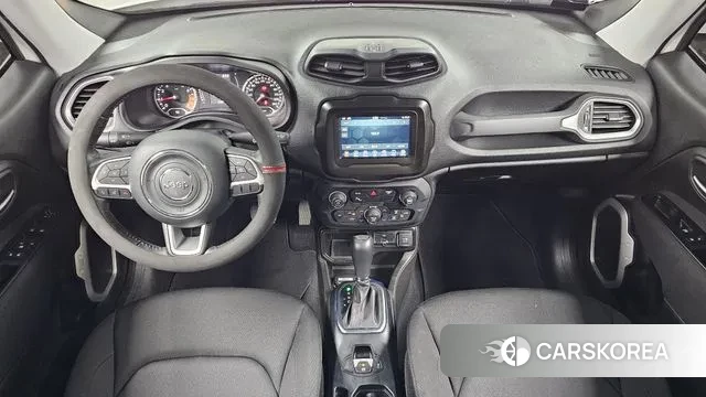 Jeep Renegade id 2906431 из Кореи 17