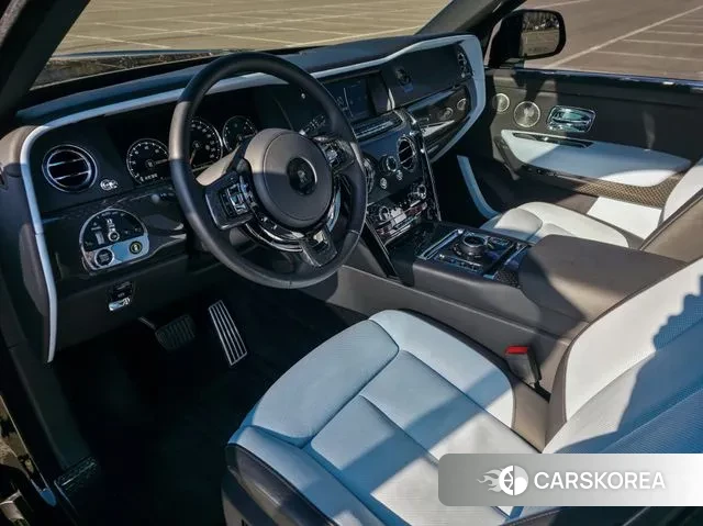 Rolls-Royce Cullinan id 3621860 из Кореи 17