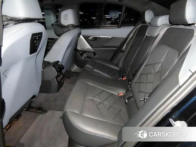 BMW 5 Series (G60) id 4749046 из Кореи 17