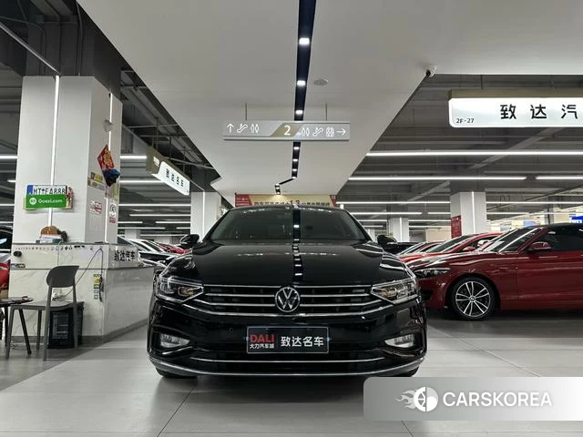 Volkswagen Magotan id 4263823 из Китая 7