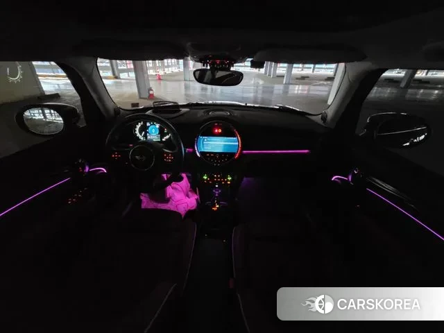 Mini Cooper S id 3629708 из Кореи 17