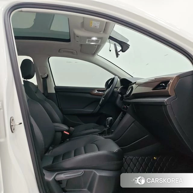 Volkswagen Tuyue id 4359399 из Китая 14