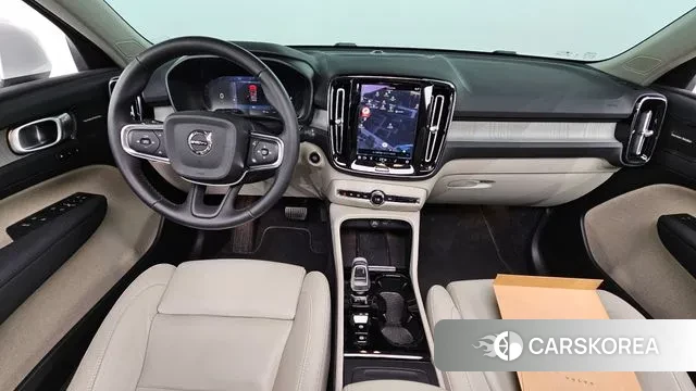 Volvo XC40 id 3347386 из Кореи 17