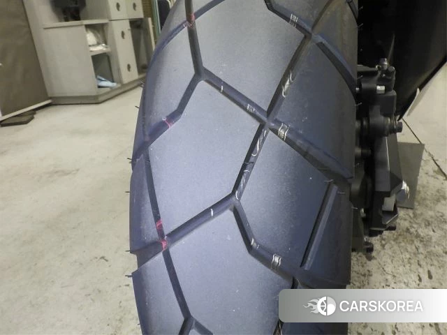 Honda X-ADV 750 id 4206141 из Японии 21