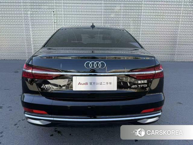 Audi A6L id 4259399 из Китая 7