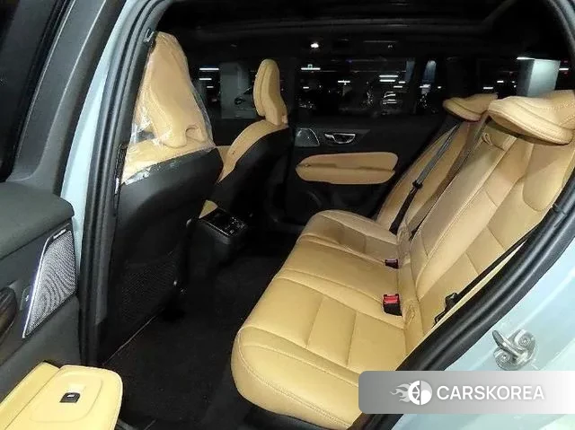 Volvo V60 Cross-Country 2nd Generation id 3560210 из Кореи 17