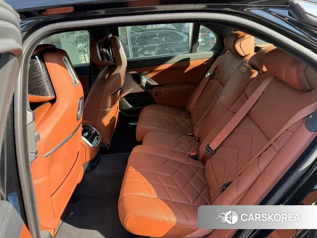 BMW 7 Series (G70) id 3517040 из Кореи 7