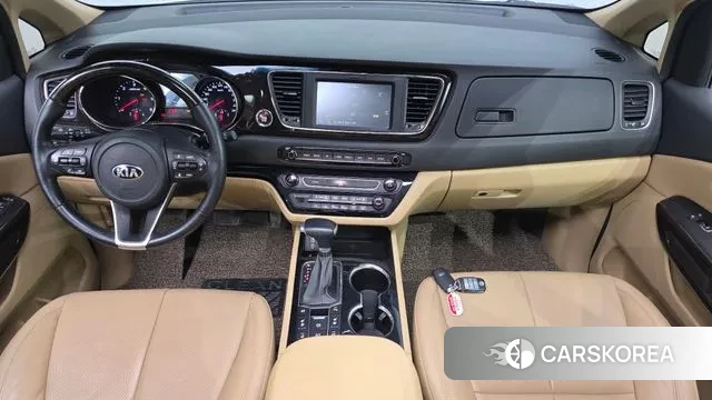 Kia The New Carnival id 3736740 из Кореи 17