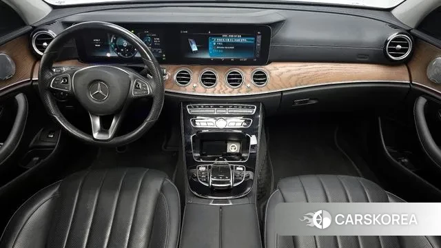 Mercedes-Benz E-Class W213 id 3667132 из Кореи 17