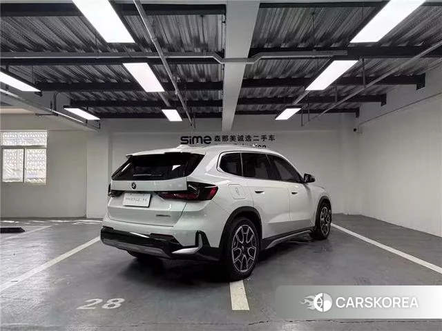 BMW iX1 id 4290051 из Китая 7