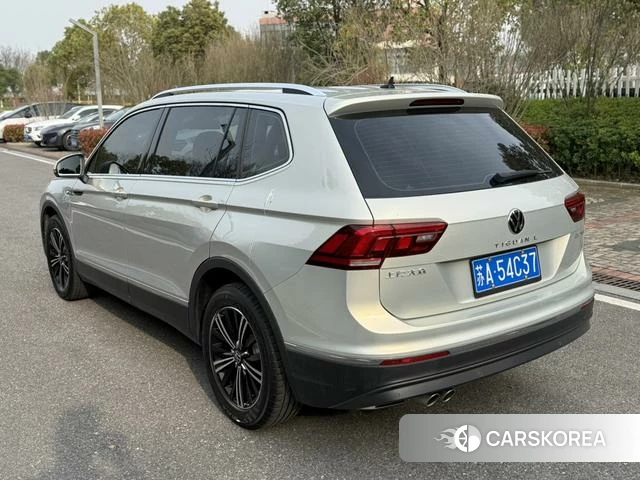 Volkswagen Tiguan L id 4265534 из Китая 7