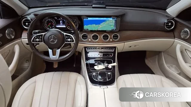 Mercedes-Benz E-Class W213 id 3666711 из Кореи 17