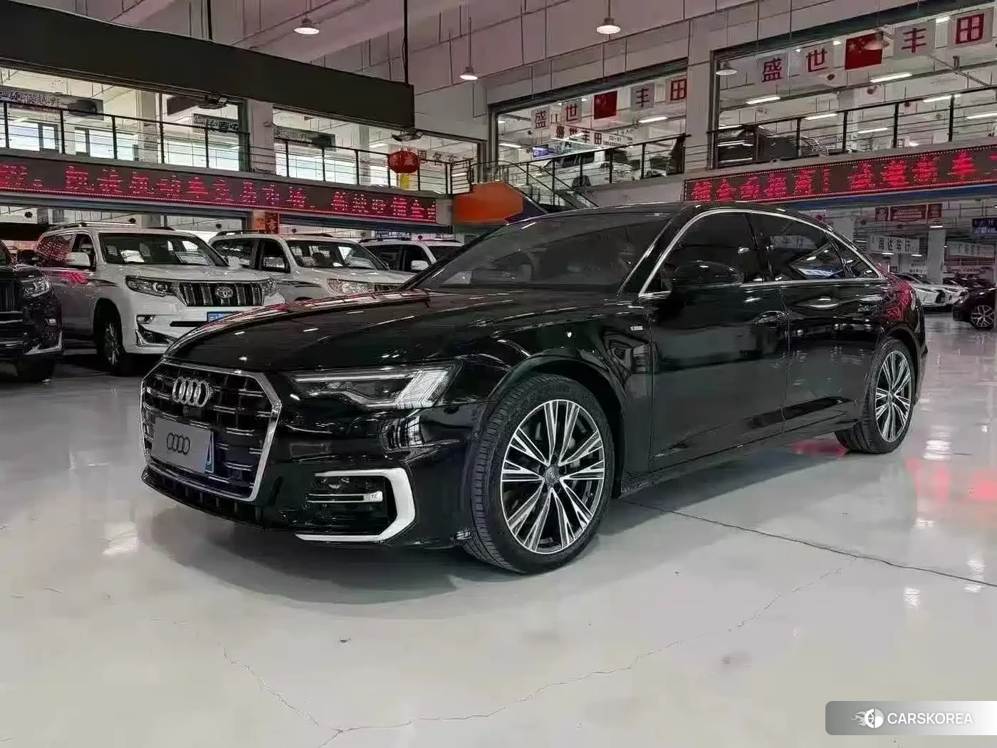 Audi A6L id 4634765 из Китая 7