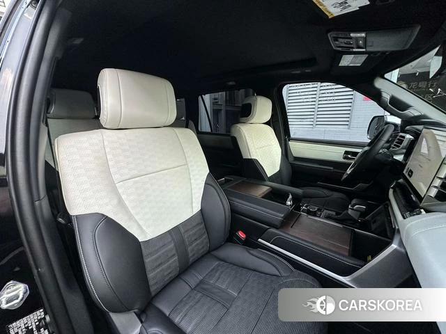 Toyota Sequoia id 4279201 из Китая 7