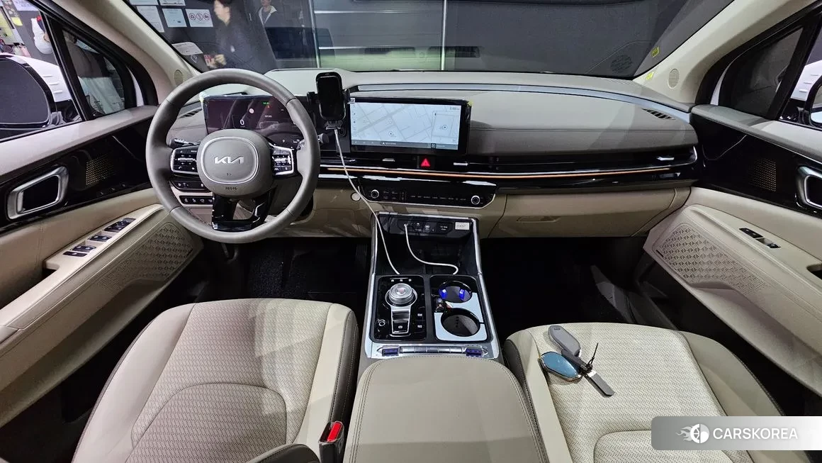 Kia The New Carnival 4th Generation id 2148228 из Кореи 17