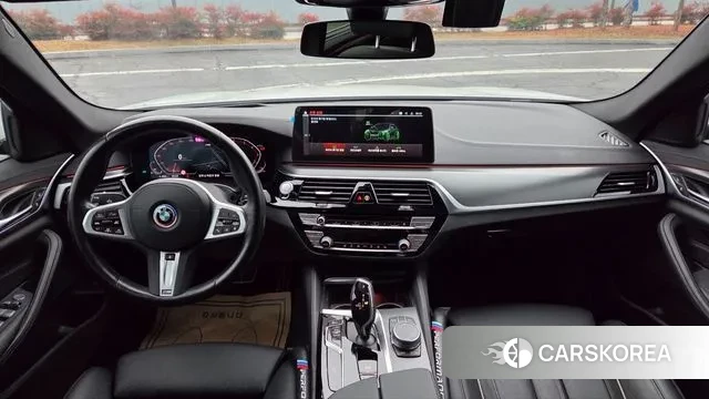 BMW 5 Series (G30) id 3513151 из Кореи 17