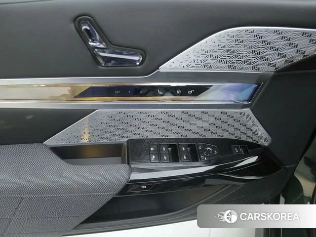 BMW i7 id 4258076 из Китая 15