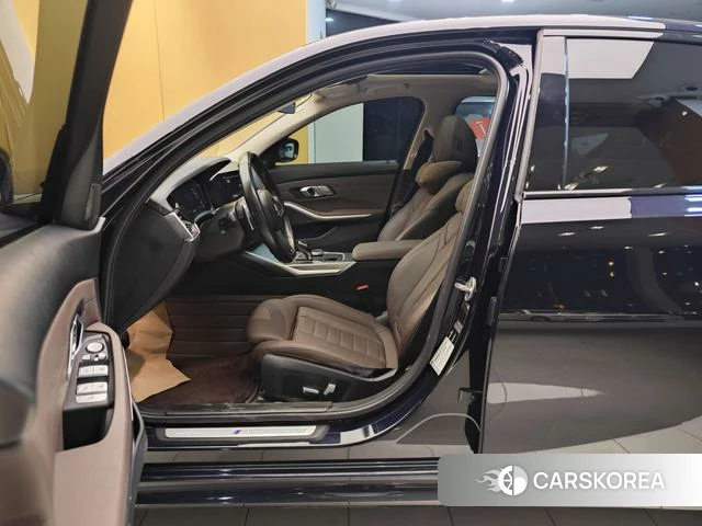 BMW 3 series id 4291129 из Китая 36