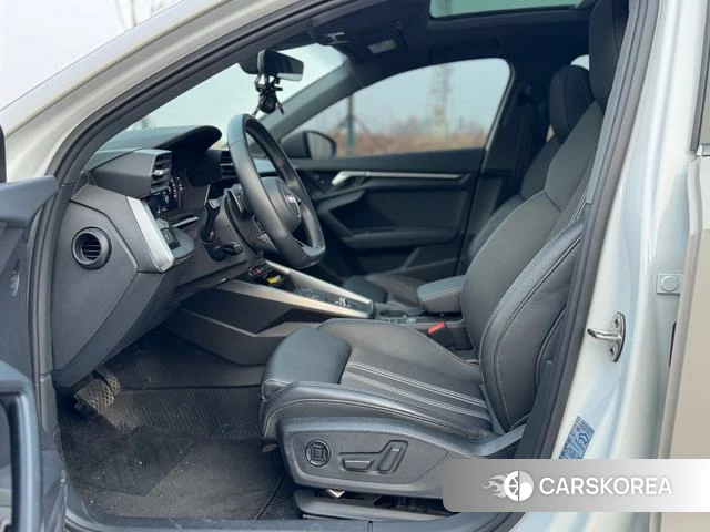 Audi A3 id 4260886 из Китая 15