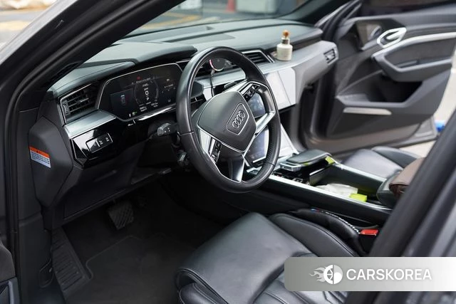 Audi e-Tron id 3812790 из Кореи 13