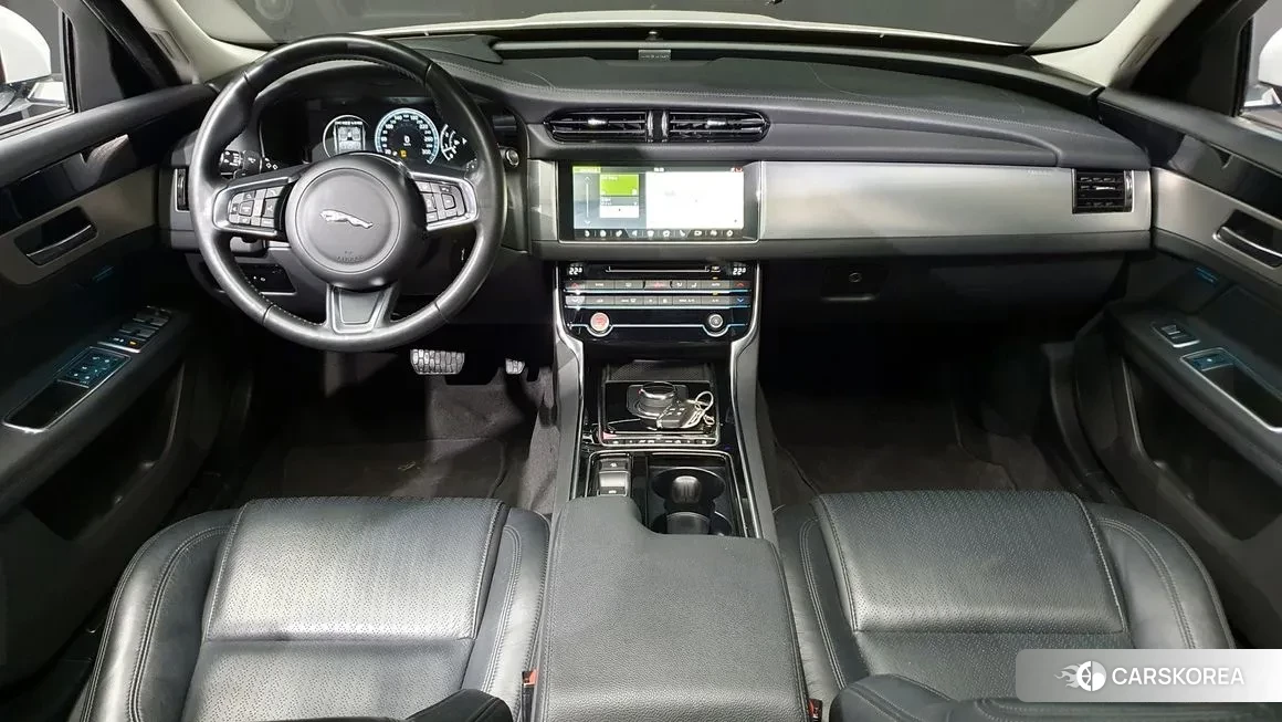 Jaguar XF (X260) id 1627288 из Кореи 17