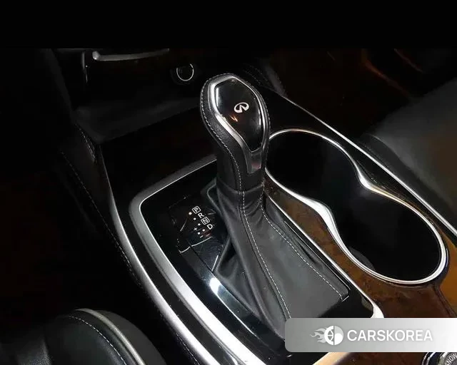 Infiniti QX60 id 3045415 из Кореи 17