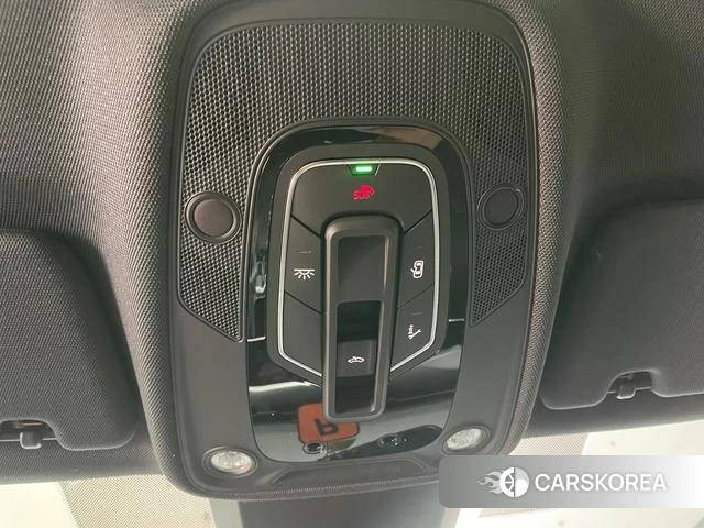 Audi A6L id 4348848 из Китая 22