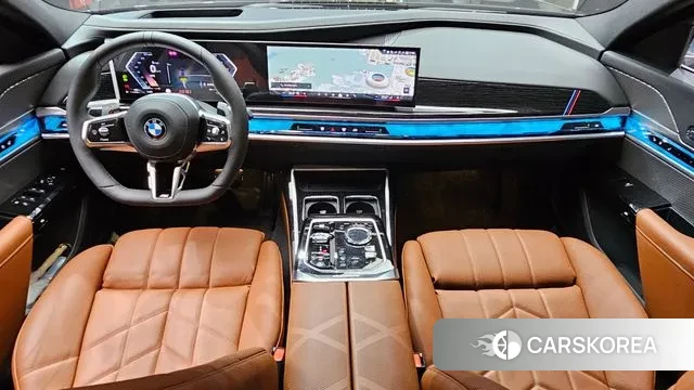 BMW 7 Series (G70) id 3288861 из Кореи 17