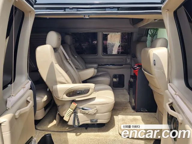 Chevrolet Express Van id 2702401 из Кореи 17