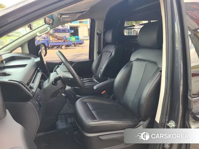 Hyundai Staria id 3280284 из Кореи 17