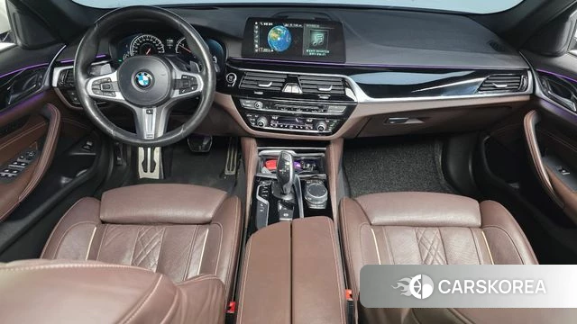 BMW 5 Series (G30) id 4424899 из Кореи 17