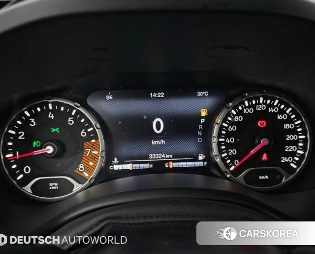 Jeep Renegade id 4893742 из Кореи 17
