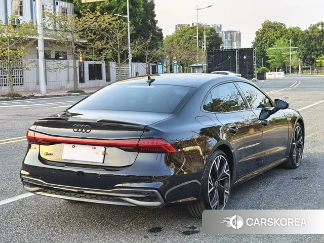 Audi A7L id 4261263 из Китая 17